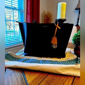 Tory Burch Perry Triple Compartment Tote